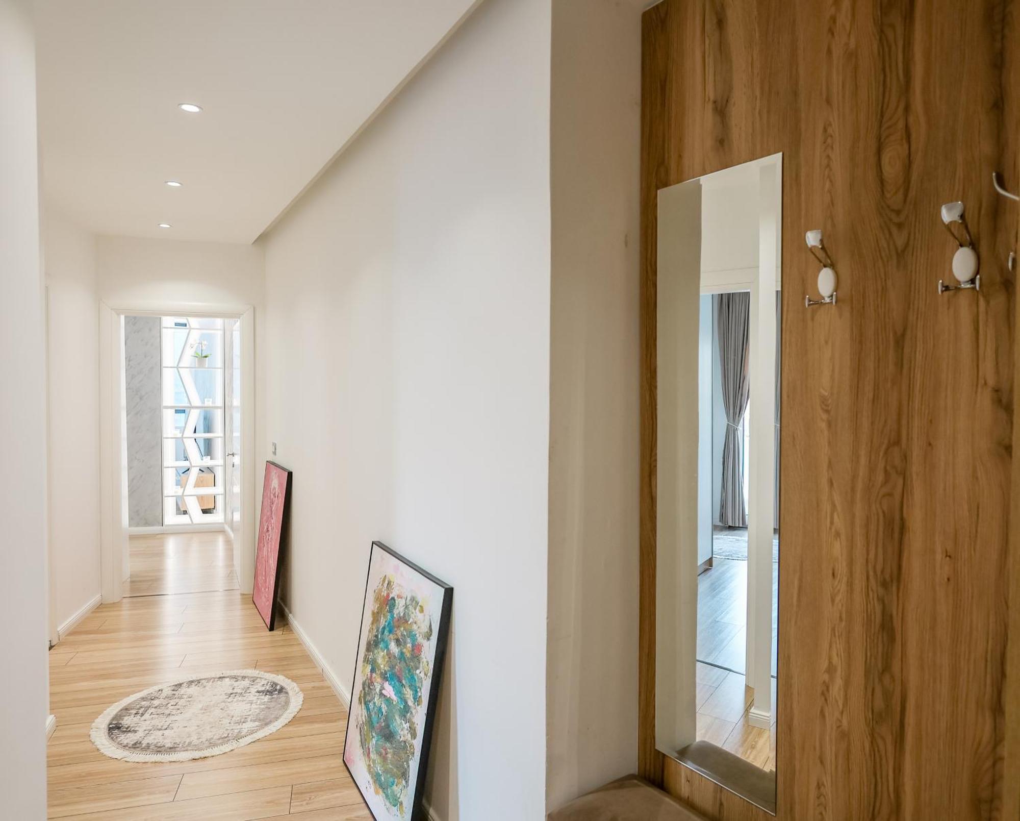 Premium Apartment In The Center Тирана Экстерьер фото